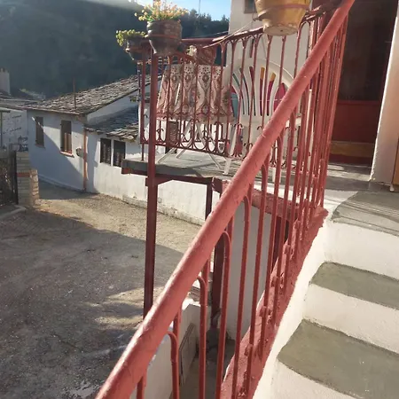 Apartment Irini's House *